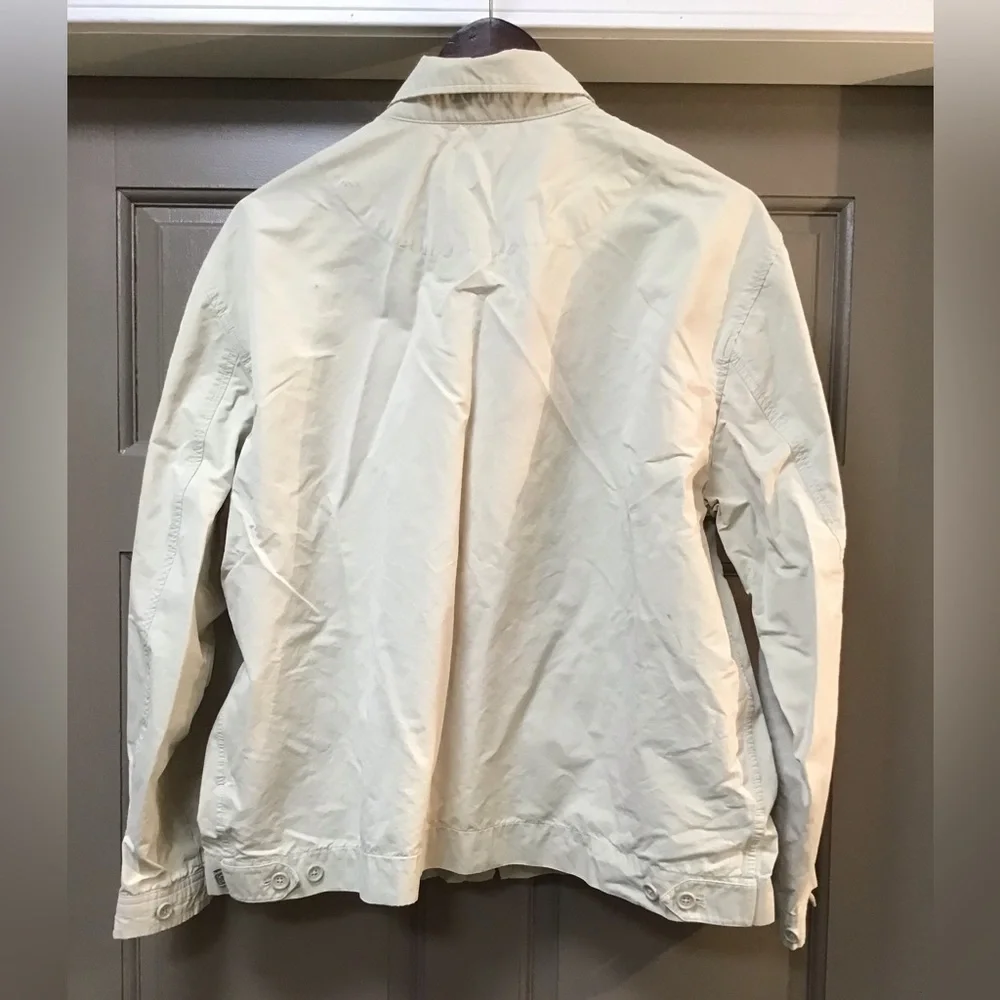 Solitude Light Jacket - Picture 2 of 6
